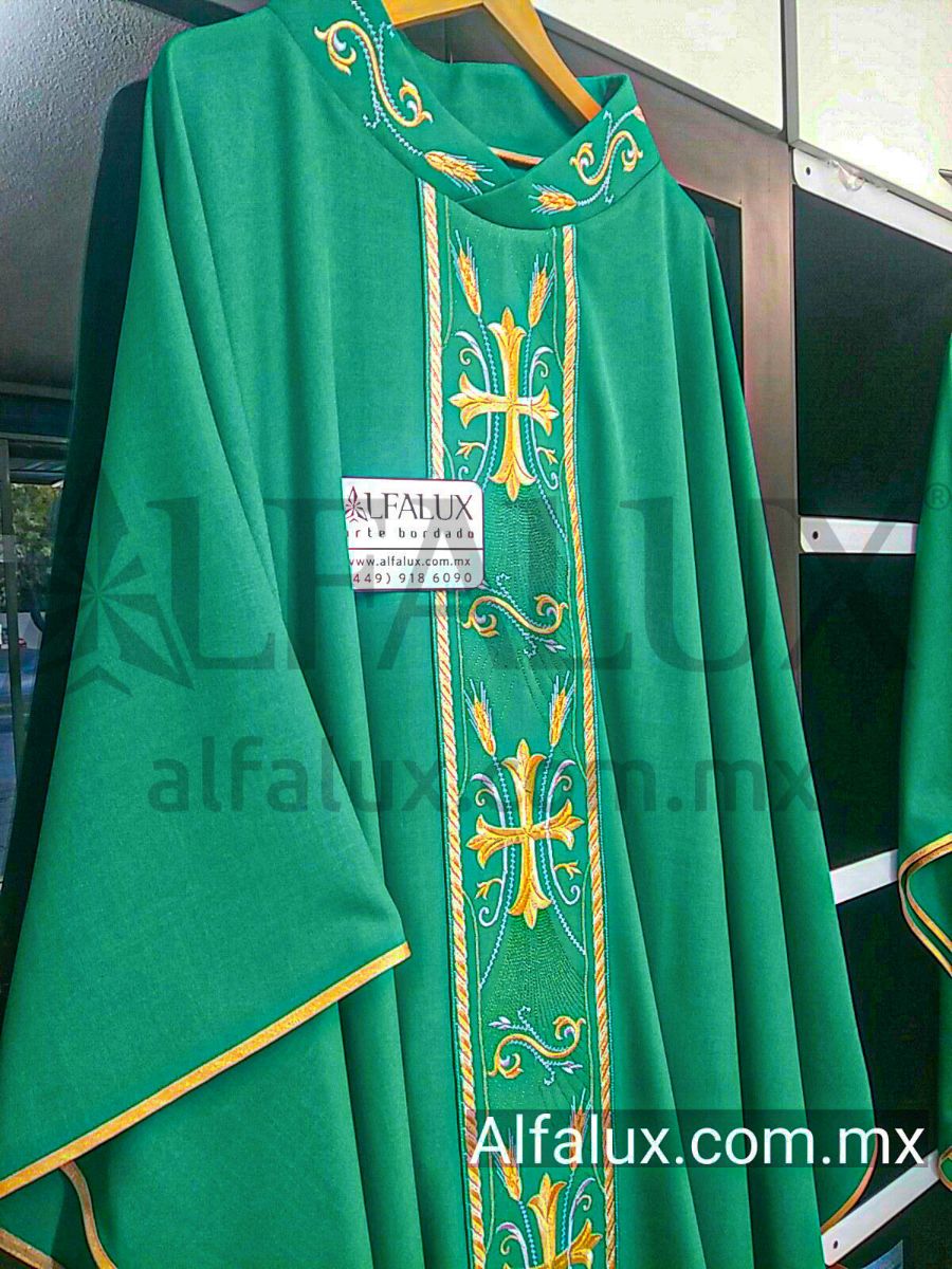 11 CATEDRAL  CUERDA Cuello Bordado Central Verde Bandera 889